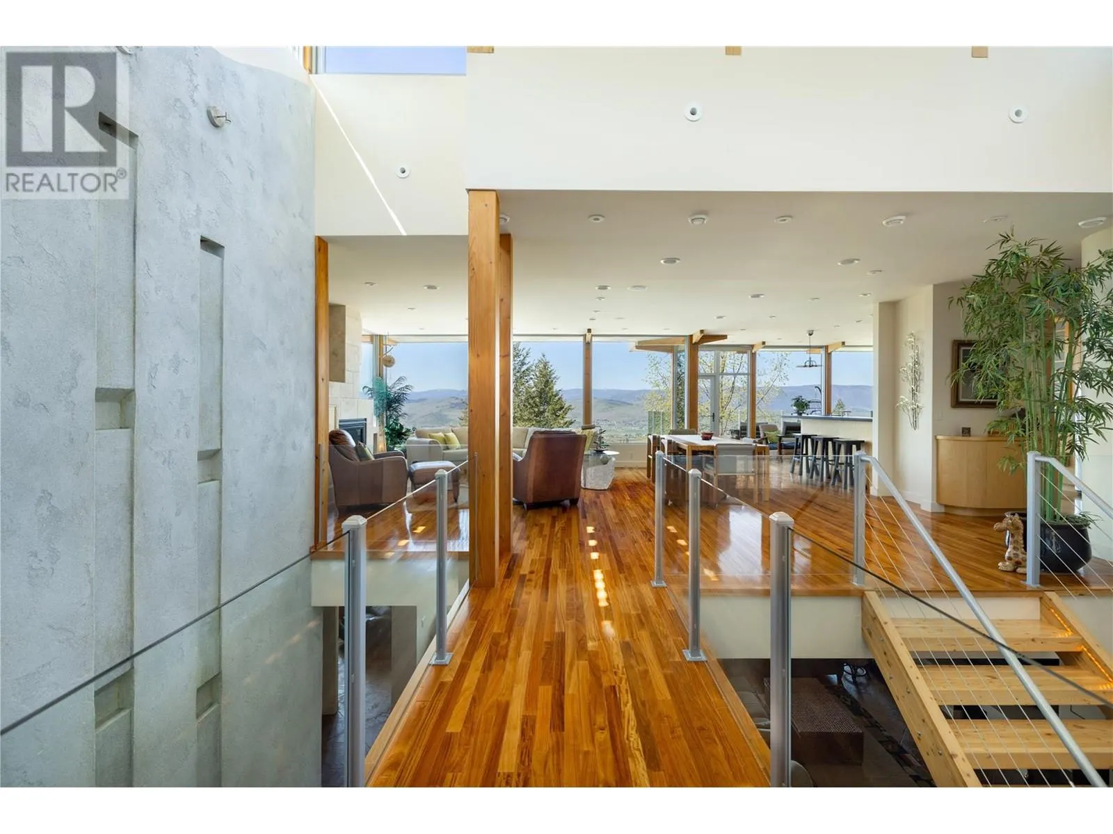 5454 Kingsview Road