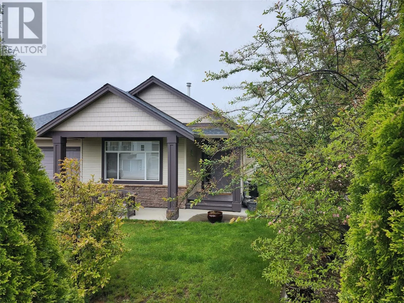 1181 Old Auto Road SE