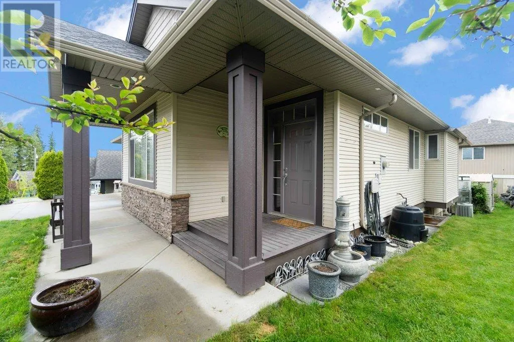 1181 Old Auto Road SE