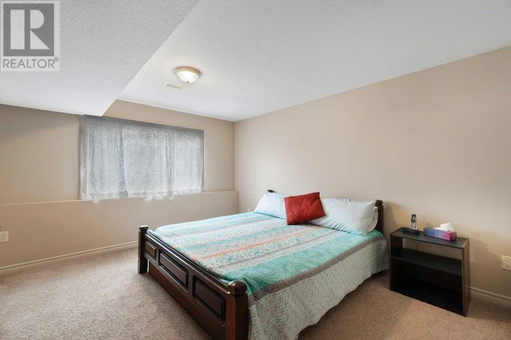 1181 Old Auto Road SE