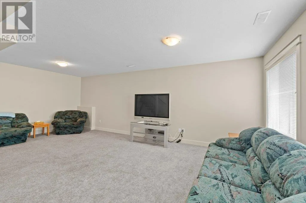 1181 Old Auto Road SE