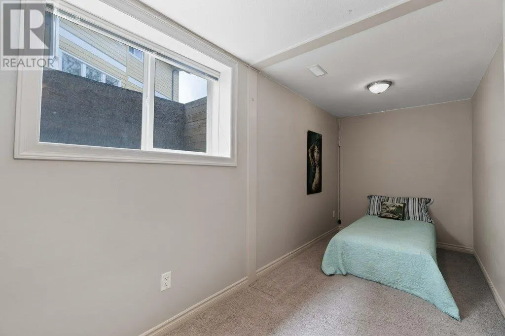 1181 Old Auto Road SE