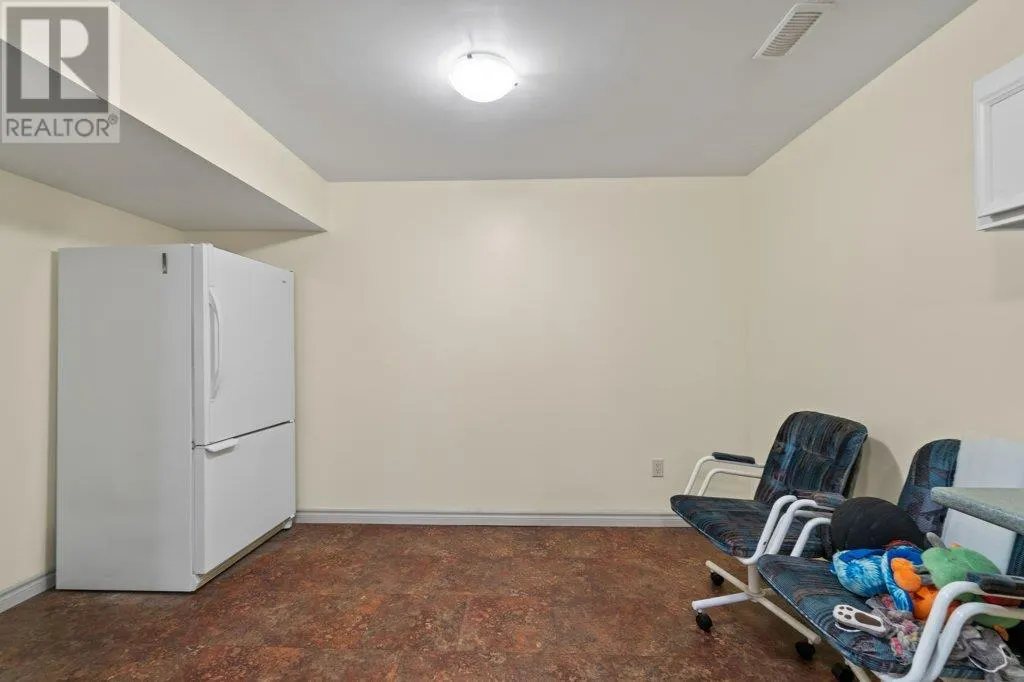1181 Old Auto Road SE