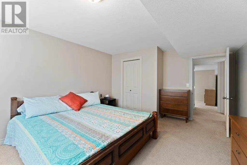 1181 Old Auto Road SE