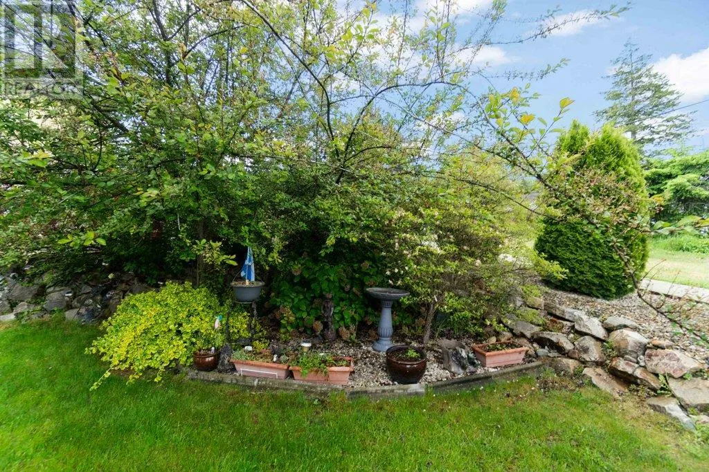 1181 Old Auto Road SE