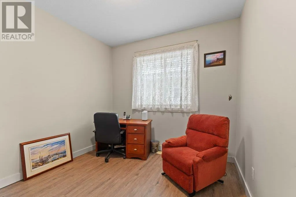 1181 Old Auto Road SE