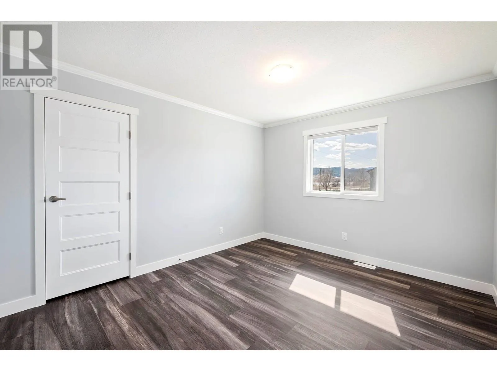 5005 RIVER Road Unit# 153