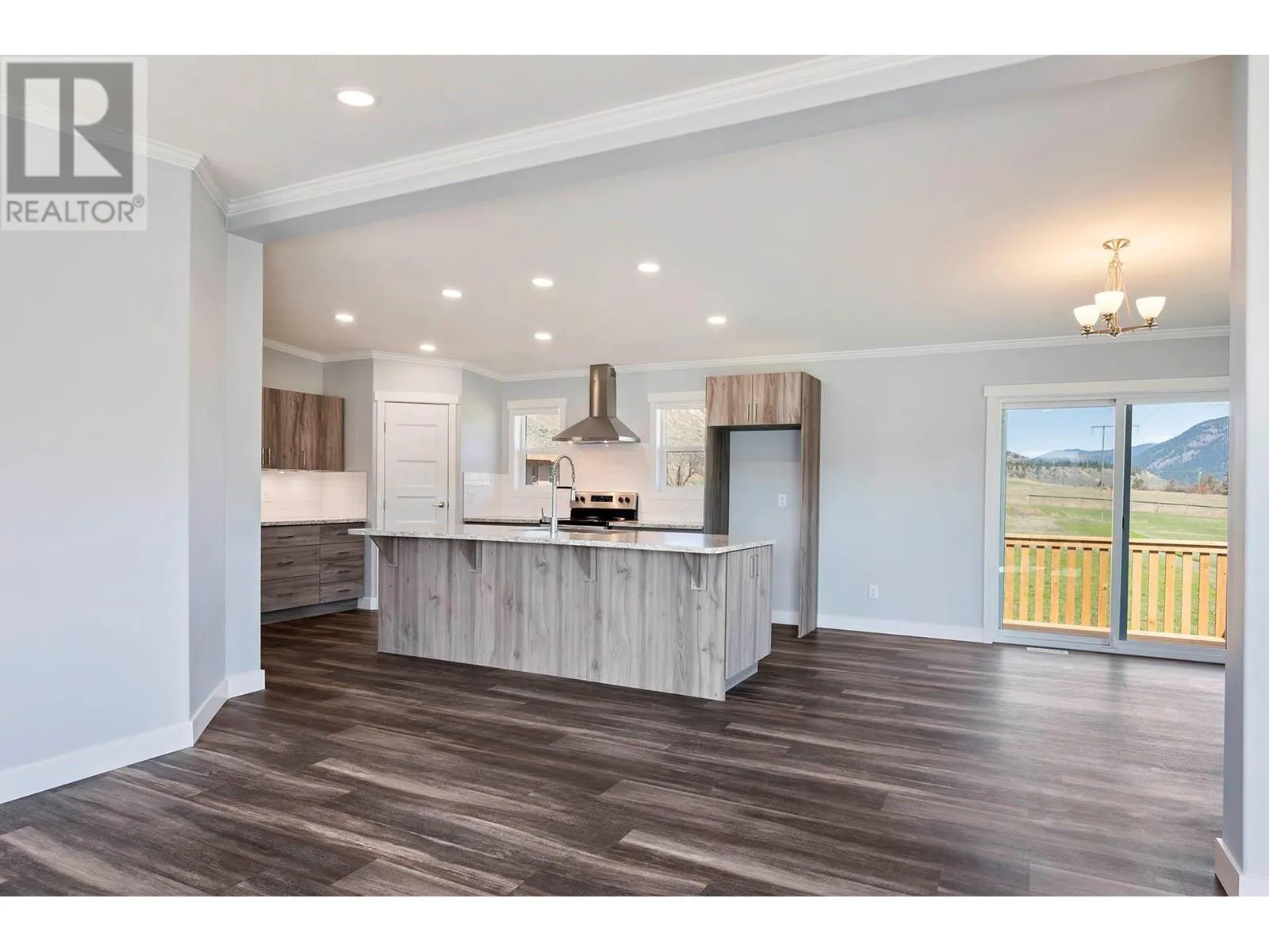 5005 RIVER Road Unit# 153