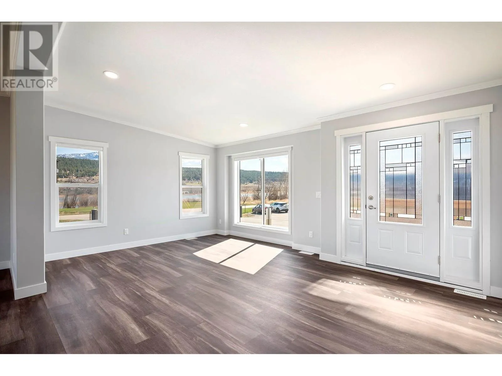 5005 RIVER Road Unit# 153