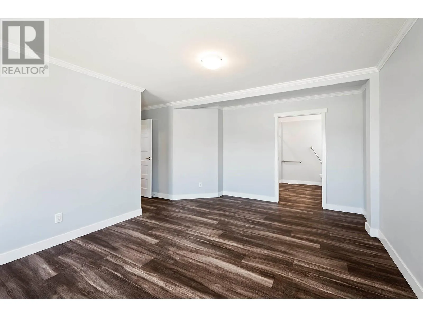 5005 RIVER Road Unit# 153
