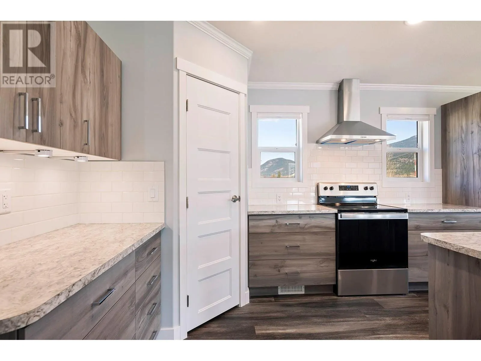 5005 RIVER Road Unit# 153