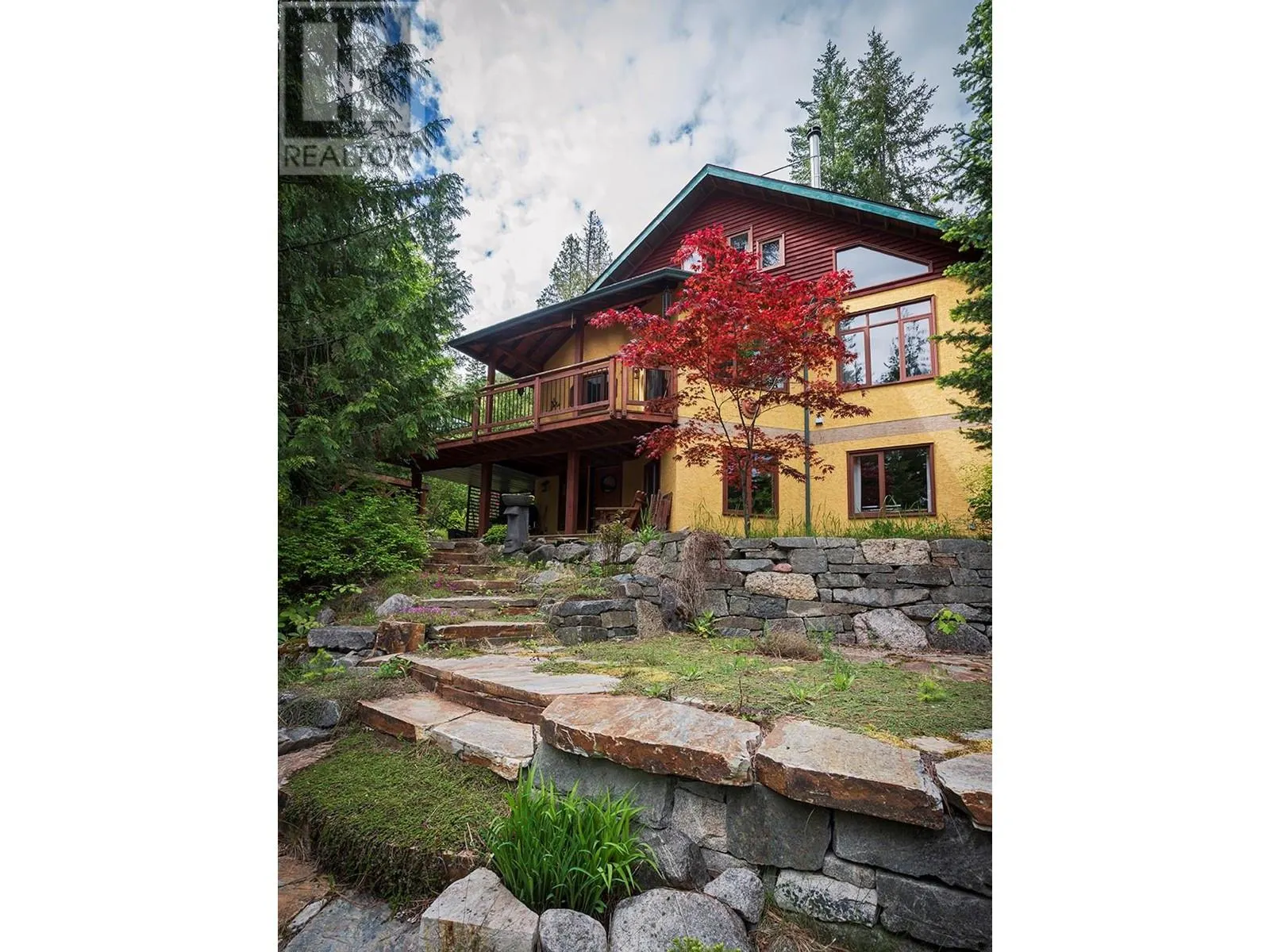 3230 The Middle Road