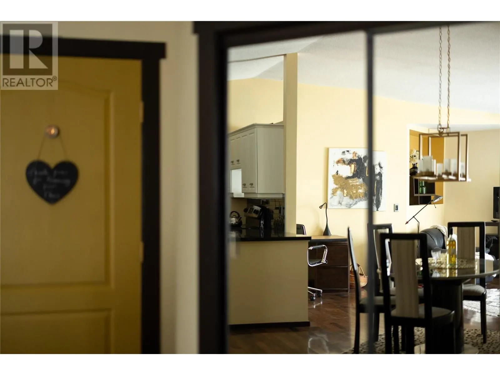3160 Casorso Road Unit# 423
