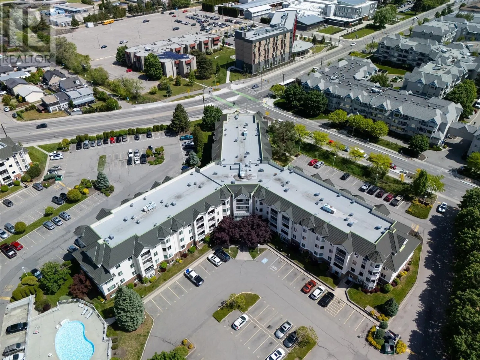 3160 Casorso Road Unit# 423