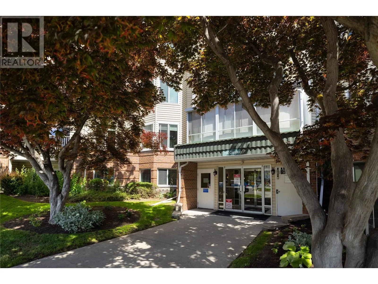 3160 Casorso Road Unit# 423