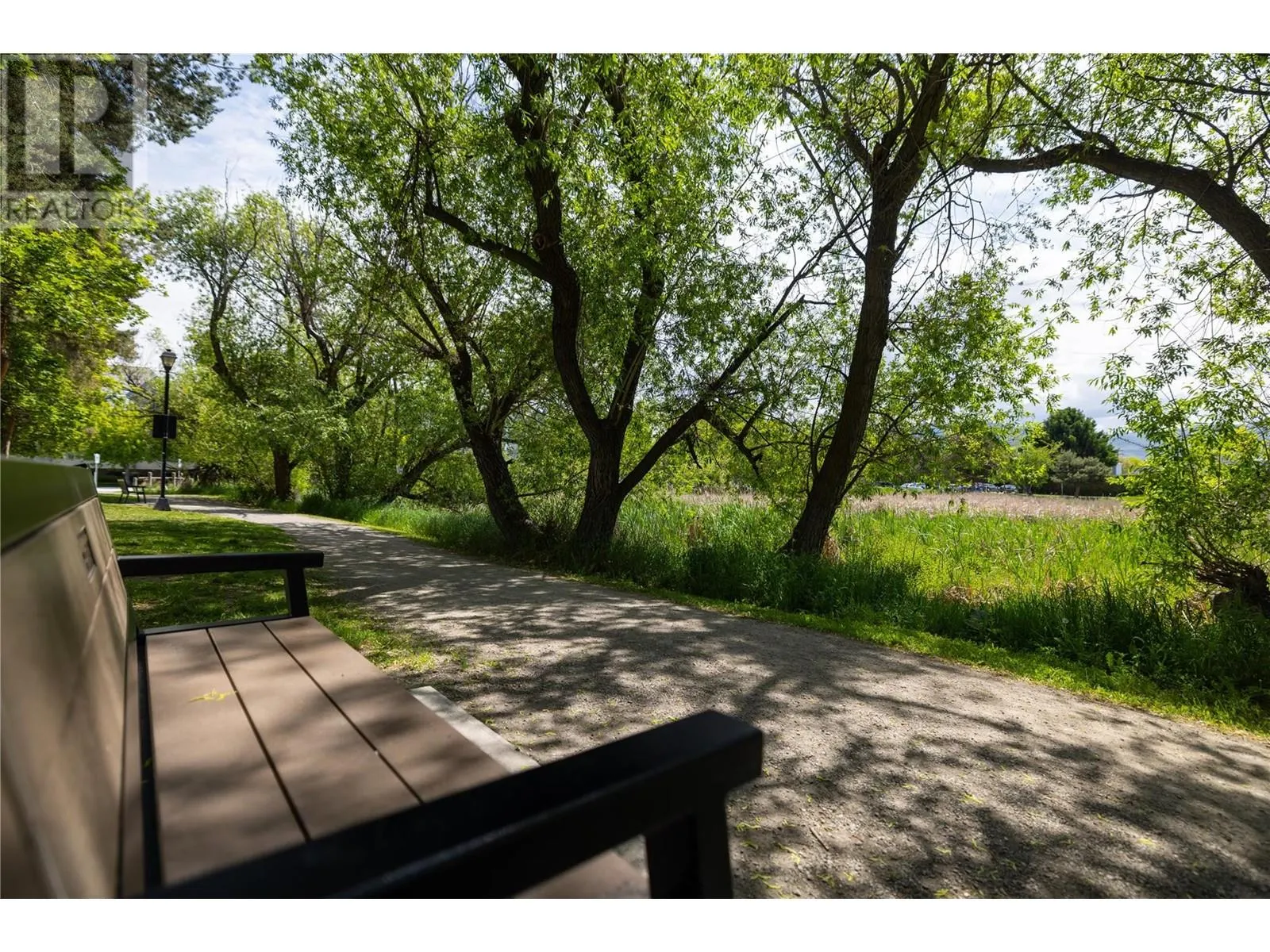 3160 Casorso Road Unit# 423