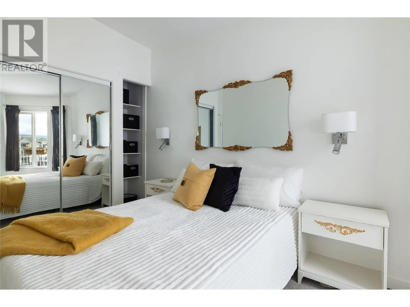 3160 Casorso Road Unit# 423