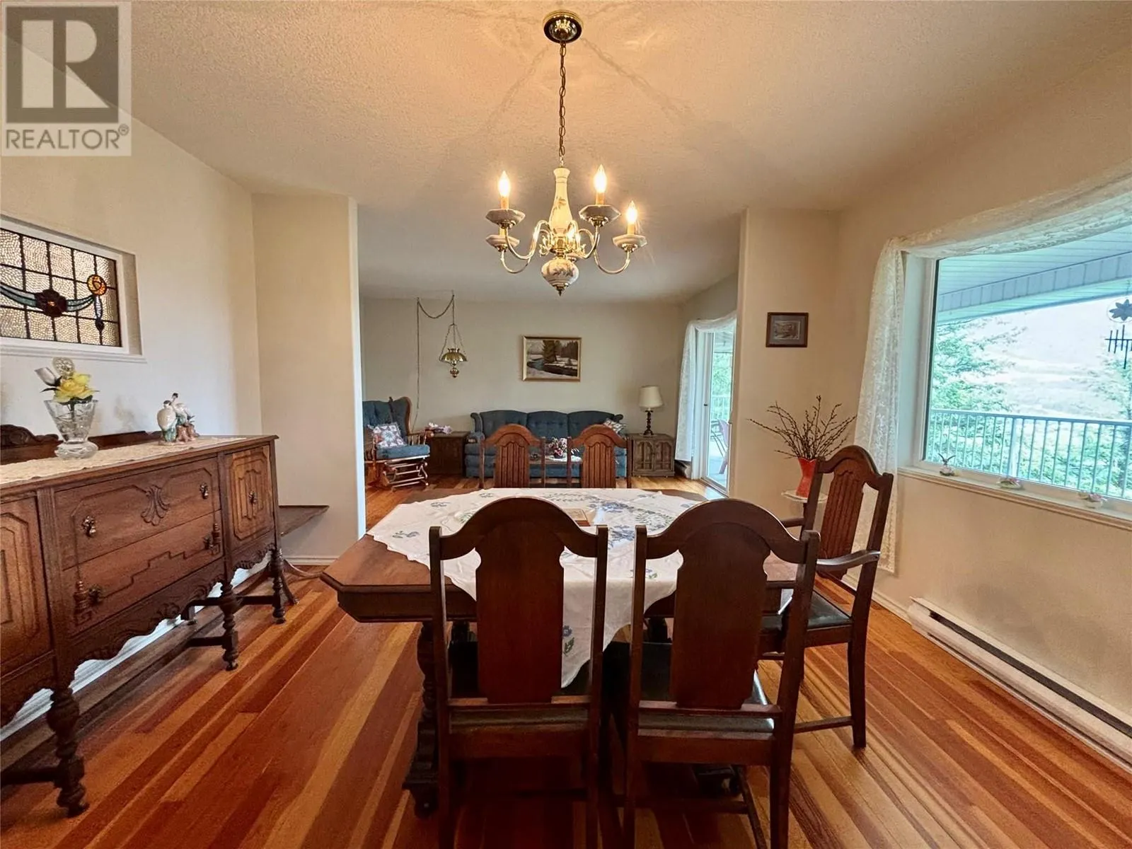 1611 Tappen Notch Hill Road