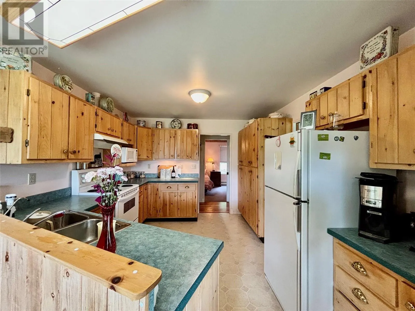 1611 Tappen Notch Hill Road