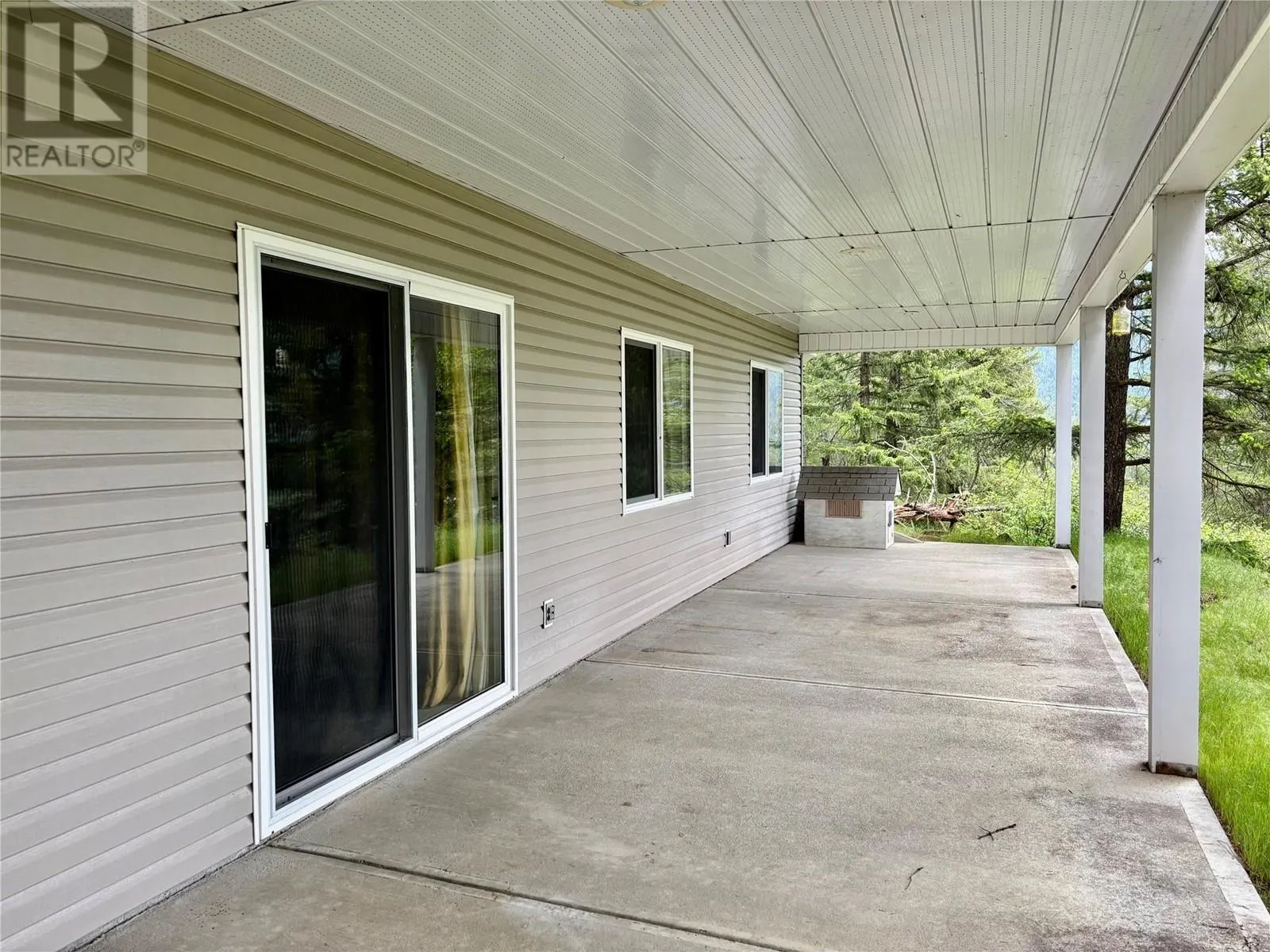 1611 Tappen Notch Hill Road