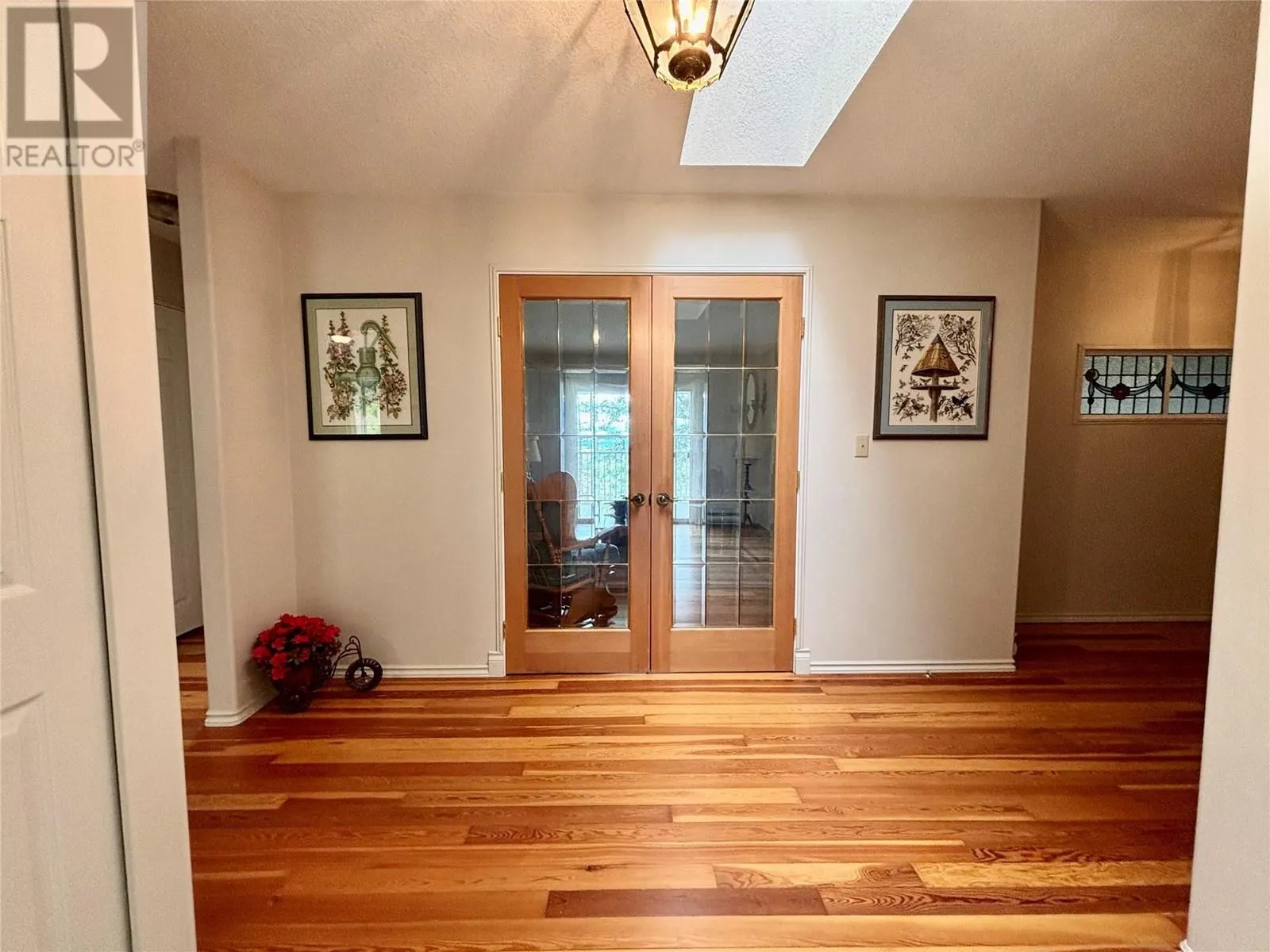 1611 Tappen Notch Hill Road