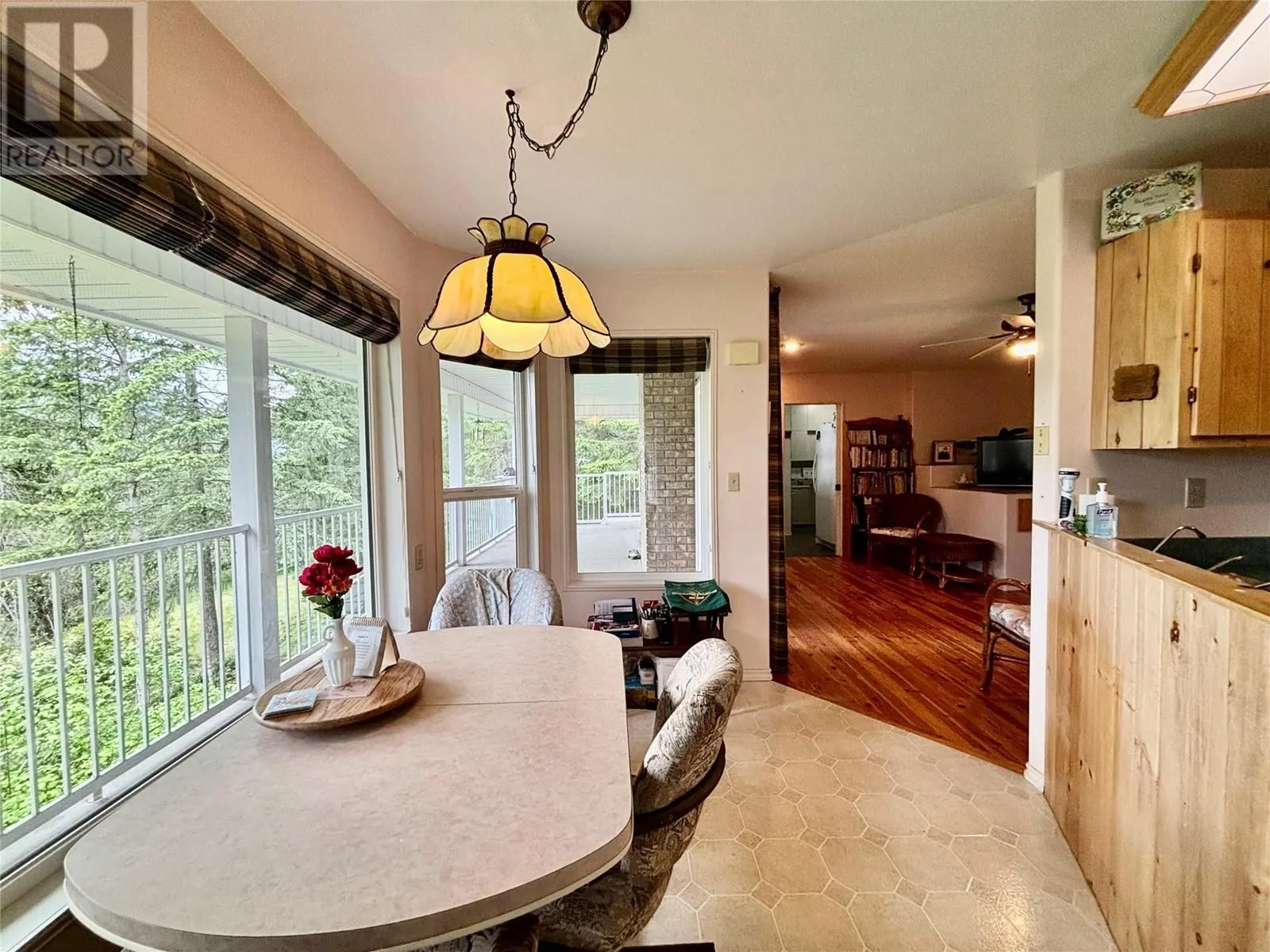 1611 Tappen Notch Hill Road
