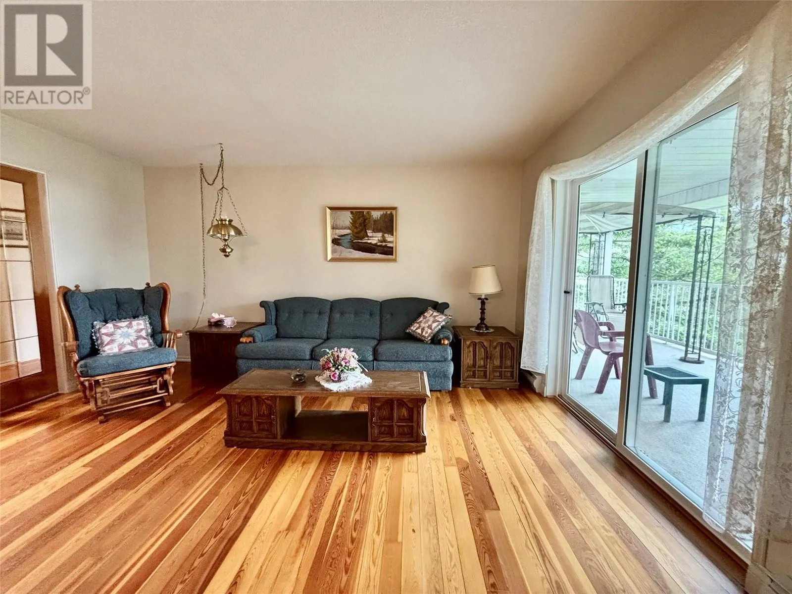1611 Tappen Notch Hill Road