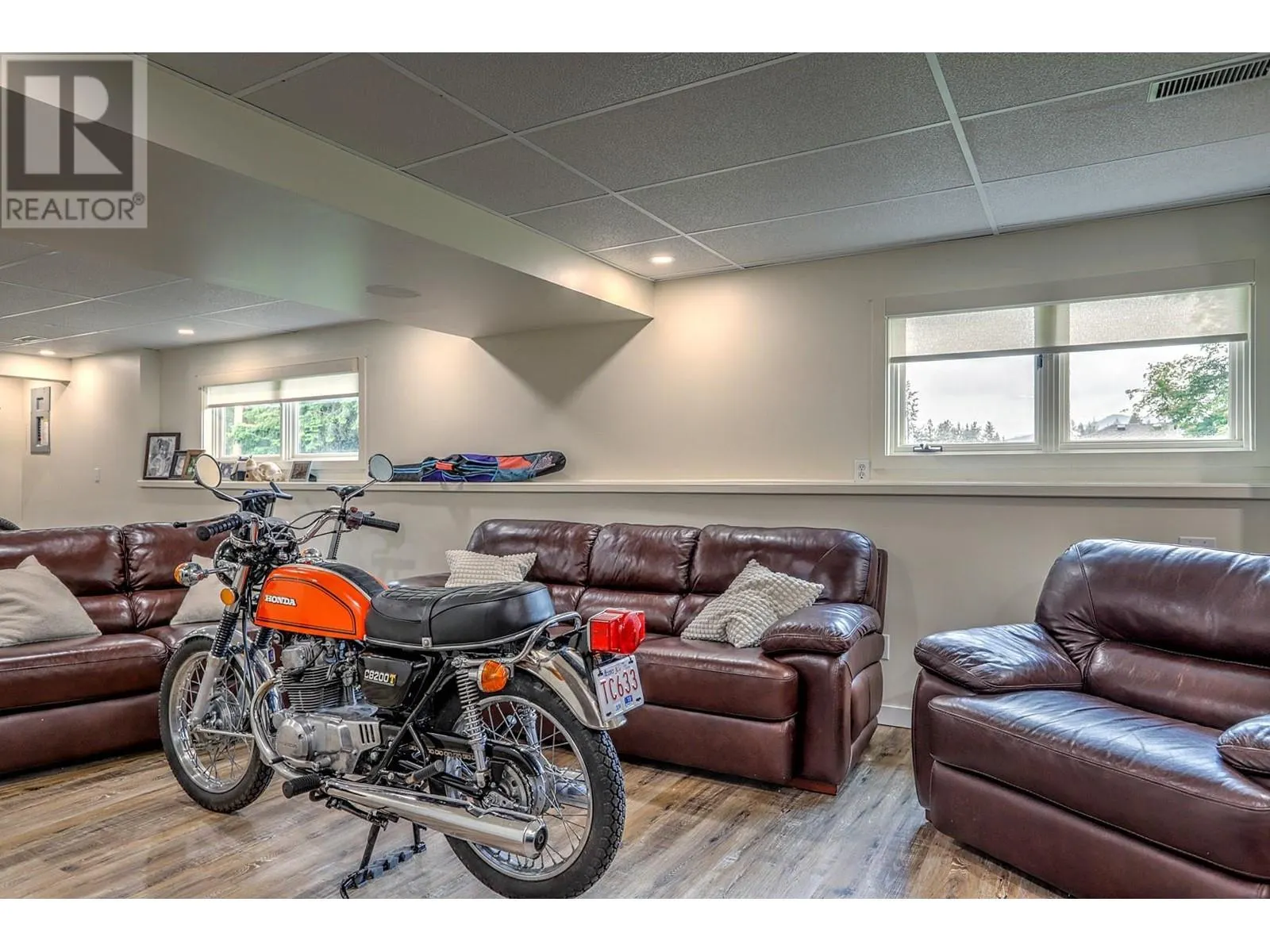 3382 Lockhart Drive