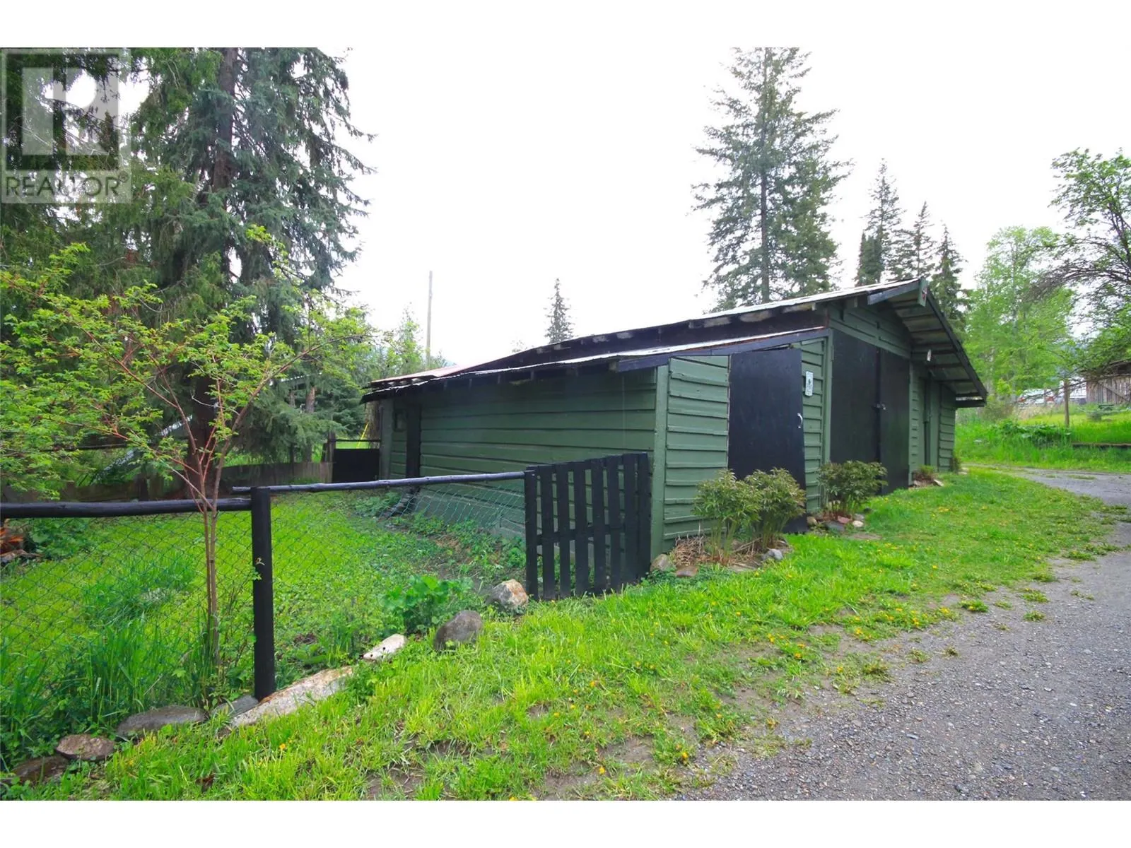 3194 Creighton Valley Road