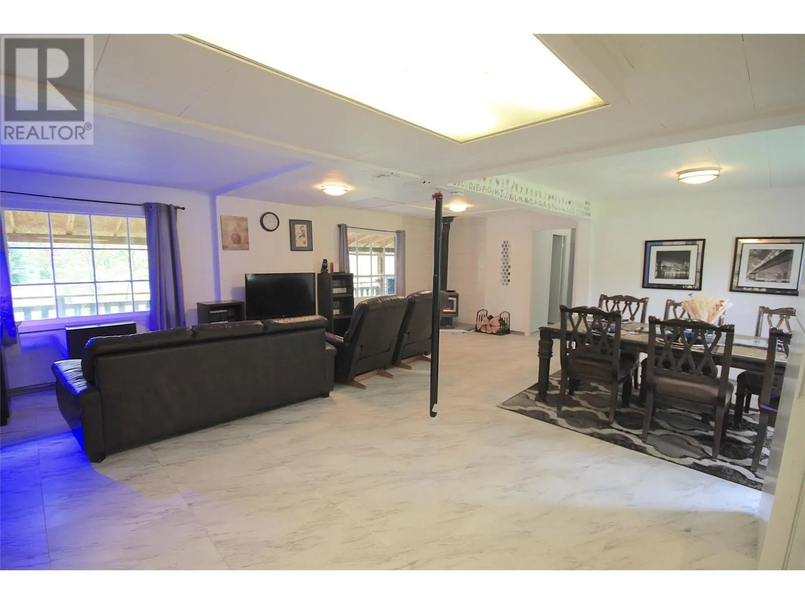 3194 Creighton Valley Road