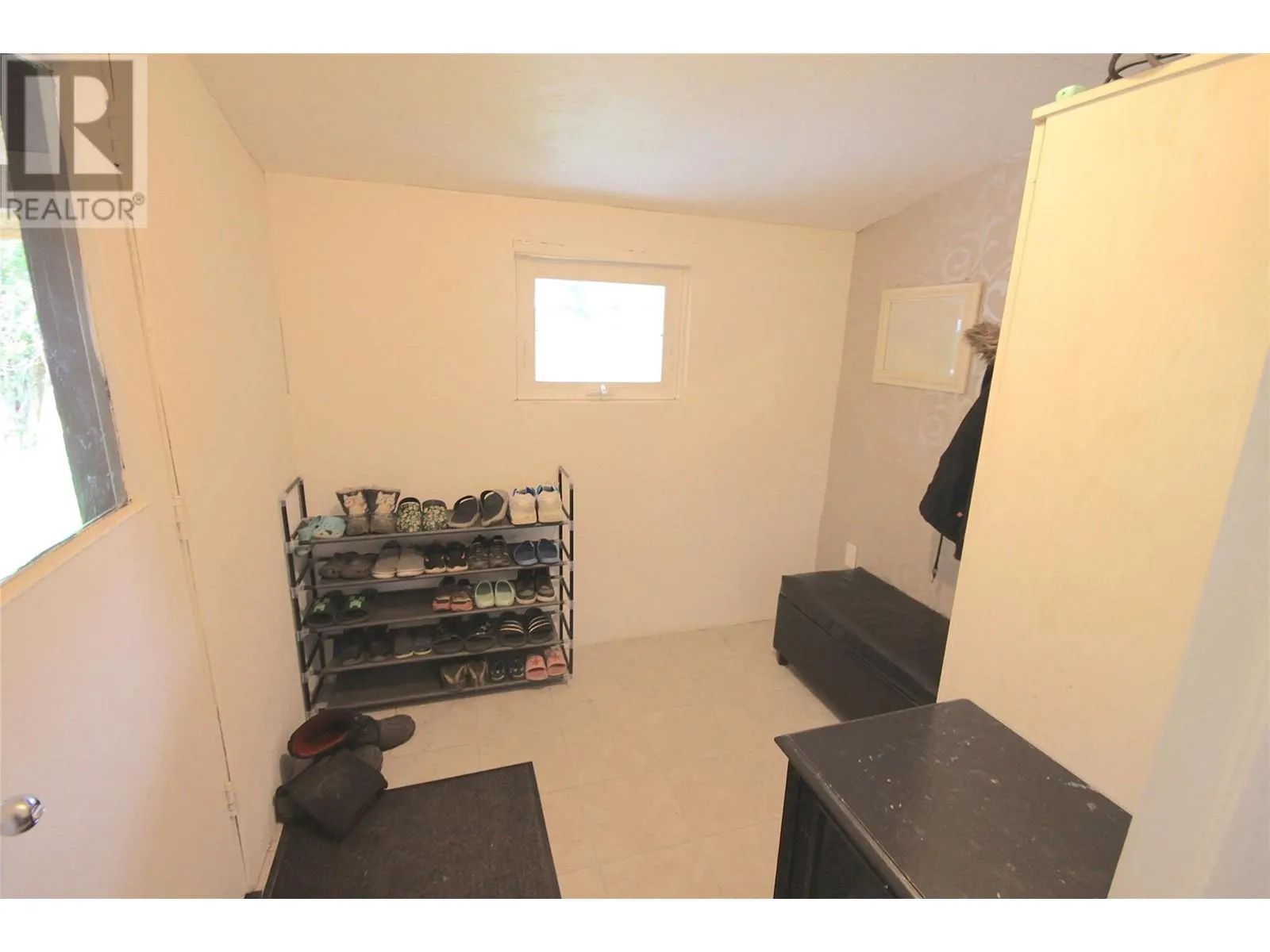 3194 Creighton Valley Road