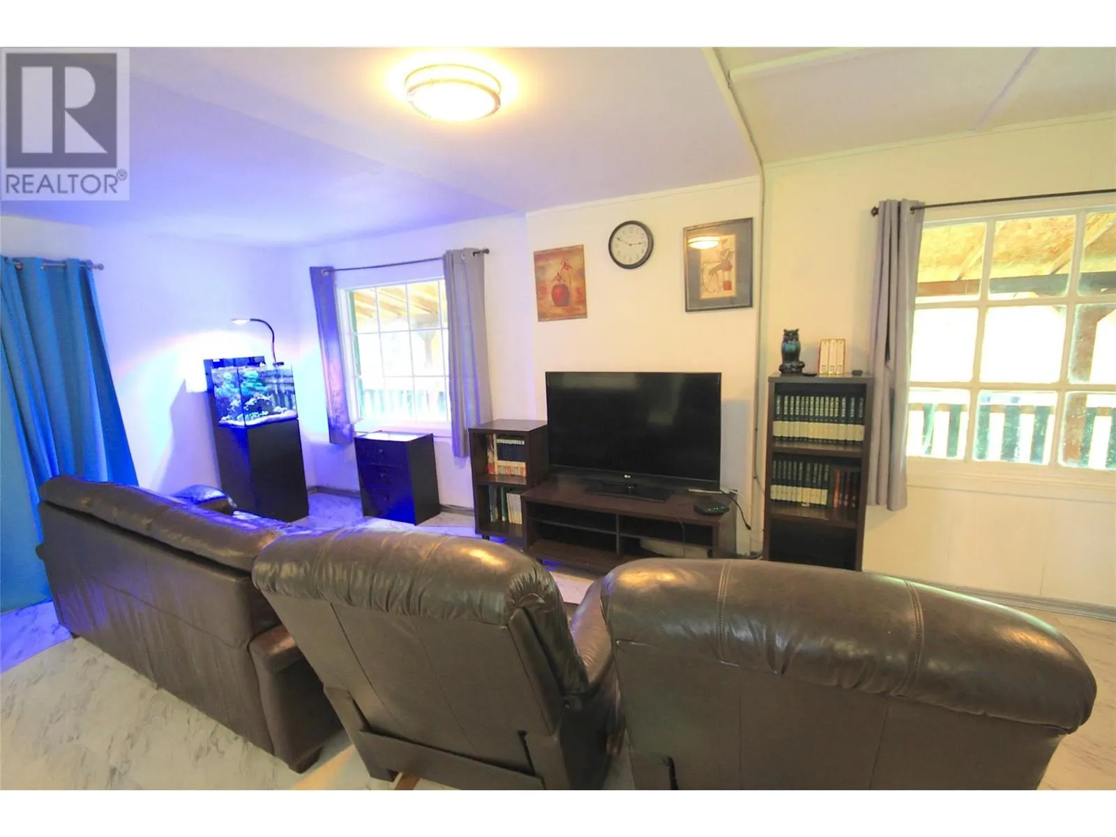3194 Creighton Valley Road