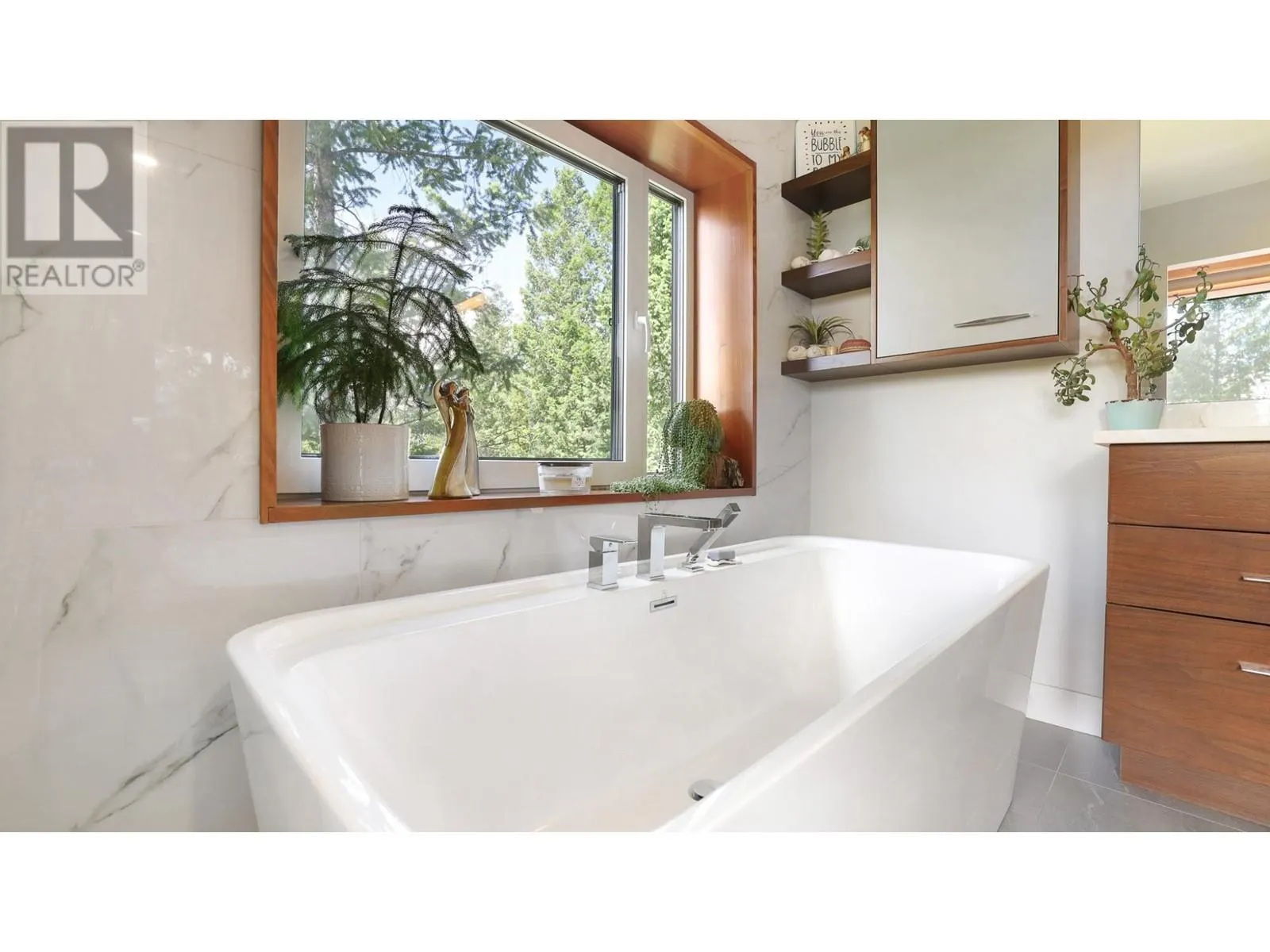 2160 KOOTENAY 3 Road