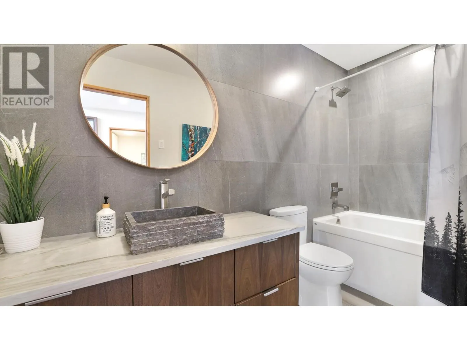 2160 KOOTENAY 3 Road