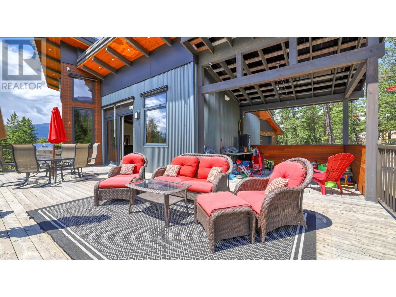 2160 KOOTENAY 3 Road