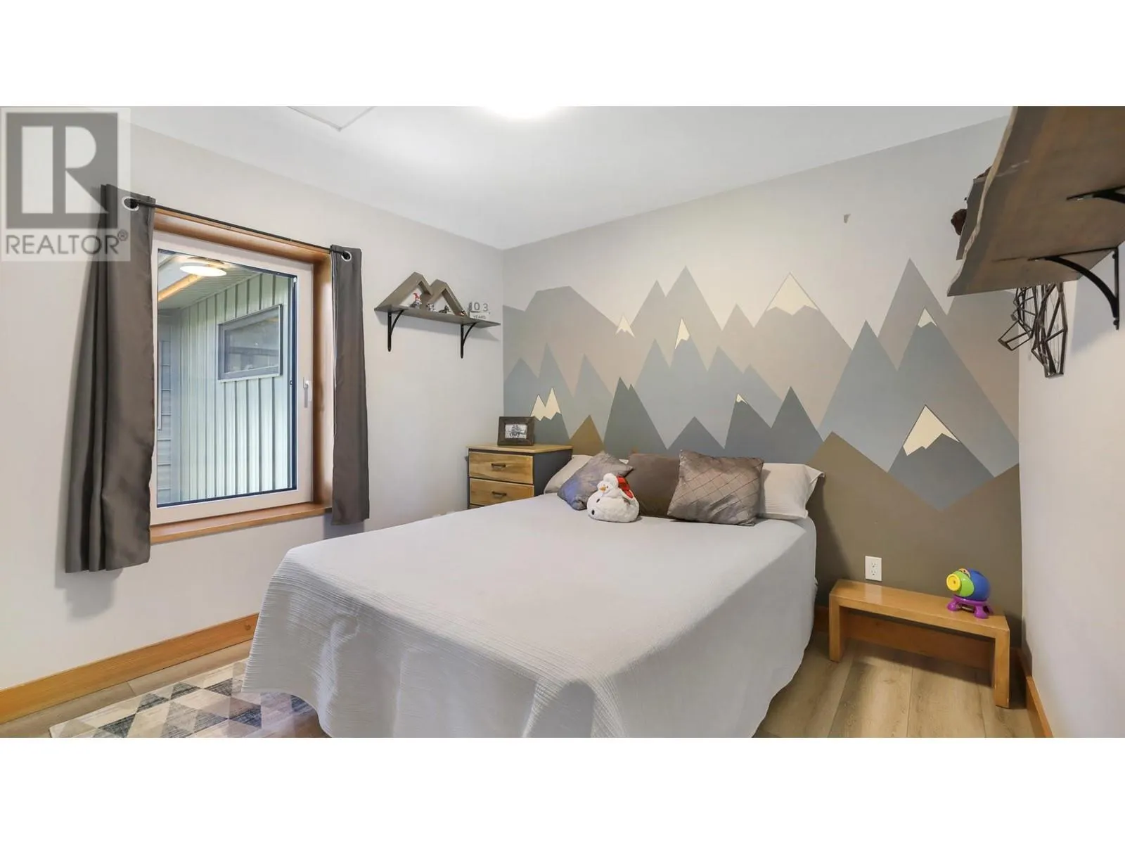 2160 KOOTENAY 3 Road