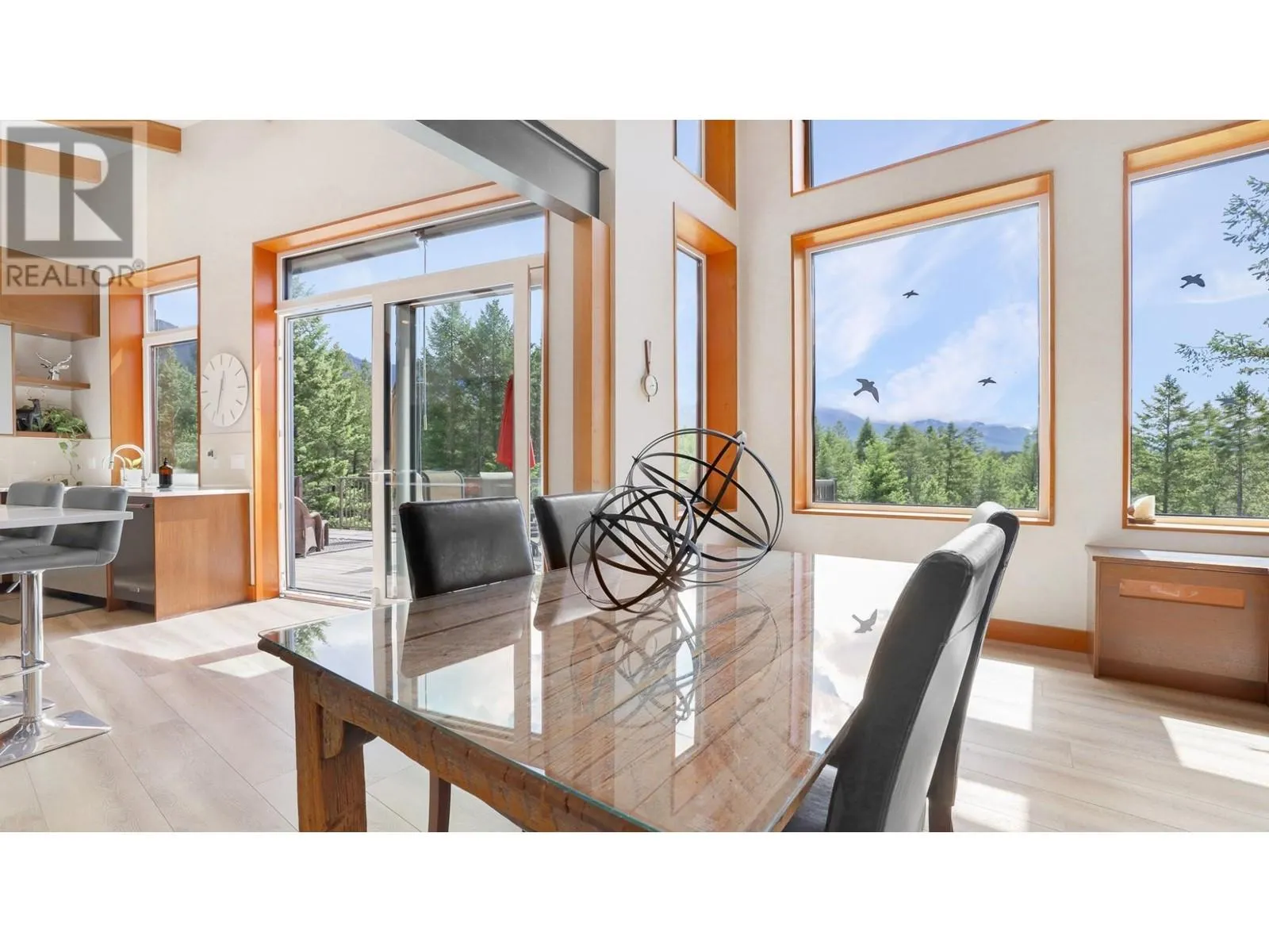 2160 KOOTENAY 3 Road