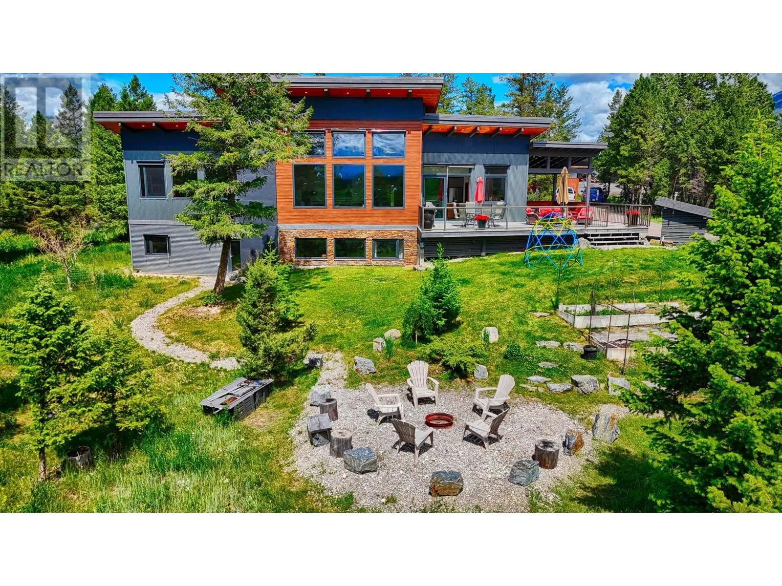 2160 KOOTENAY 3 Road