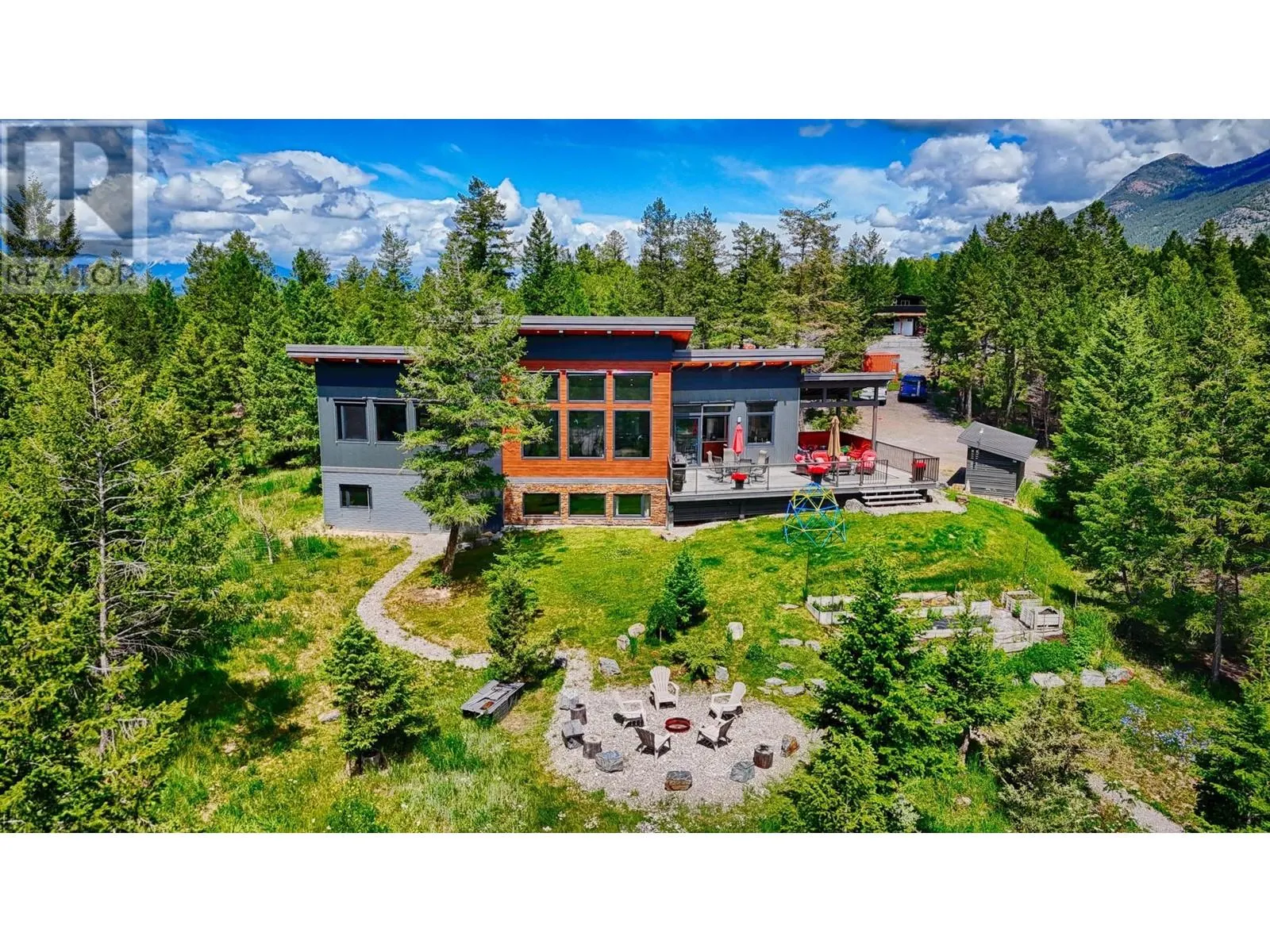 2160 KOOTENAY 3 Road
