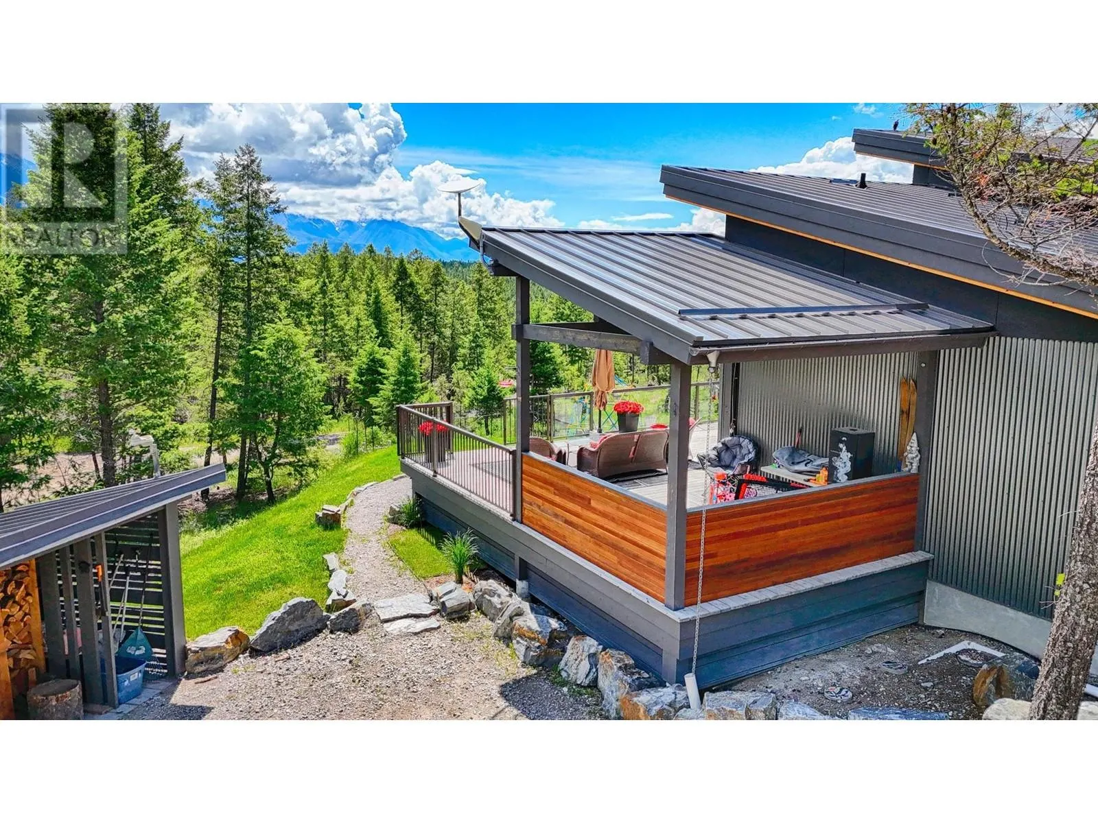 2160 KOOTENAY 3 Road