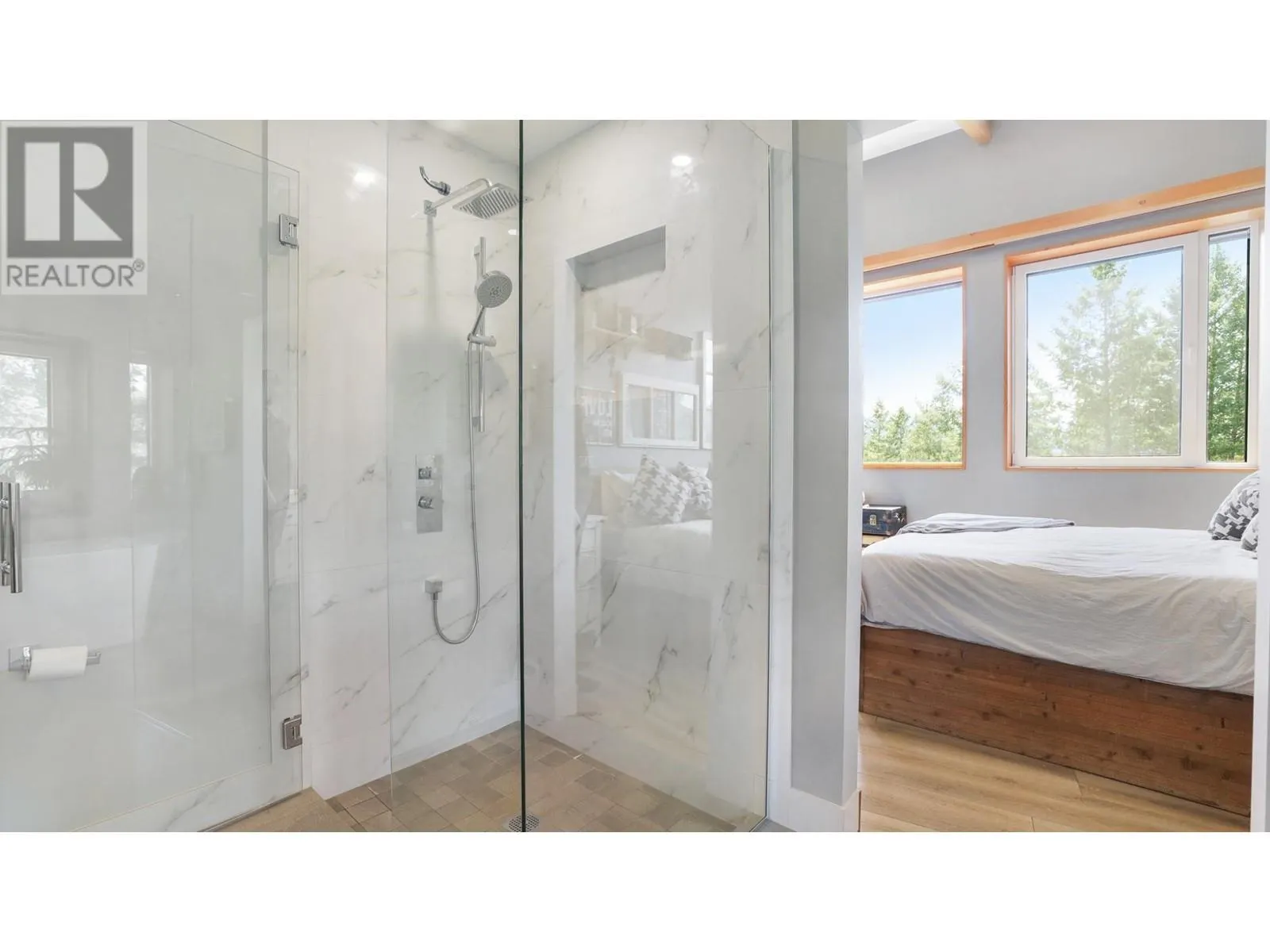 2160 KOOTENAY 3 Road