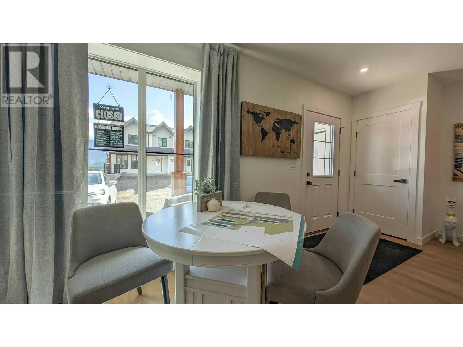 2102 Pine Tree Road Unit# 52