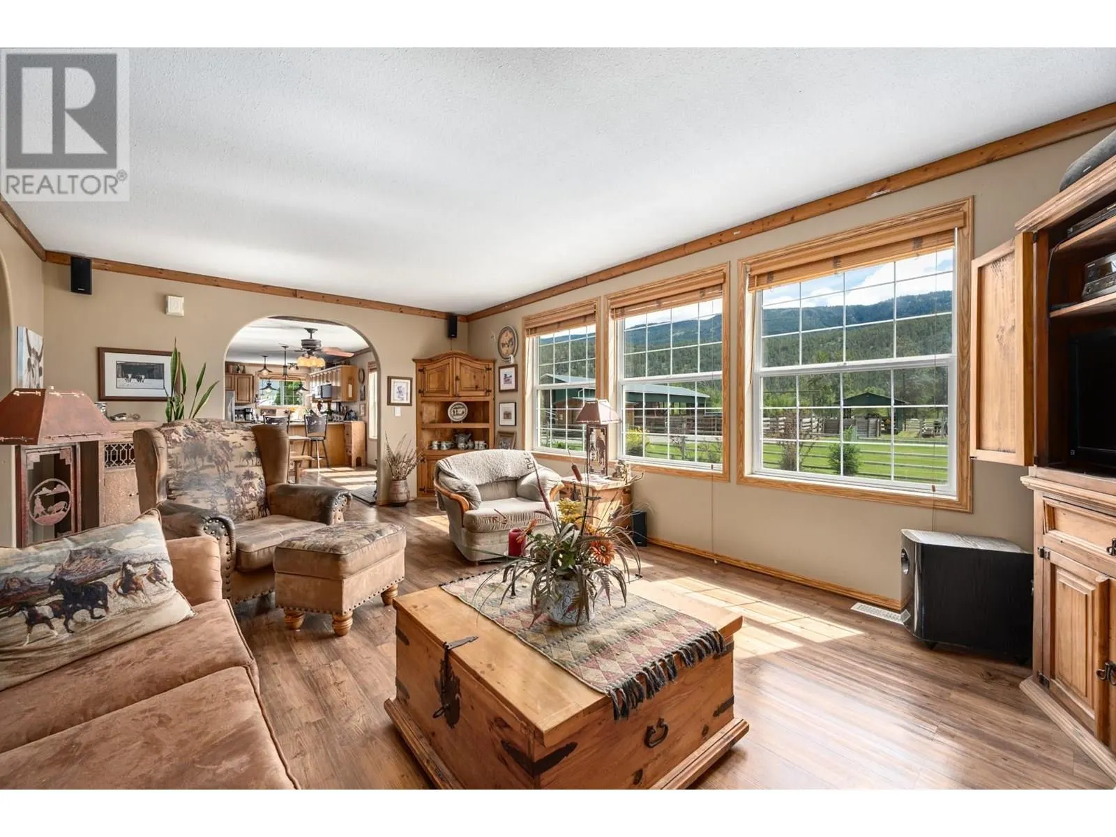 2225 Hazelhurst Road