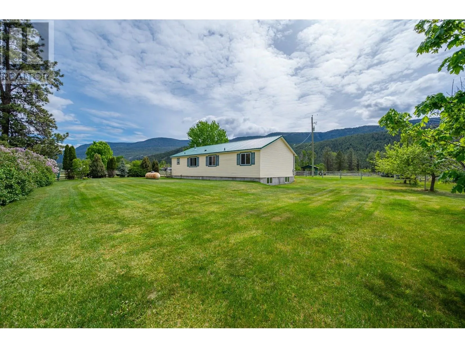 2225 Hazelhurst Road
