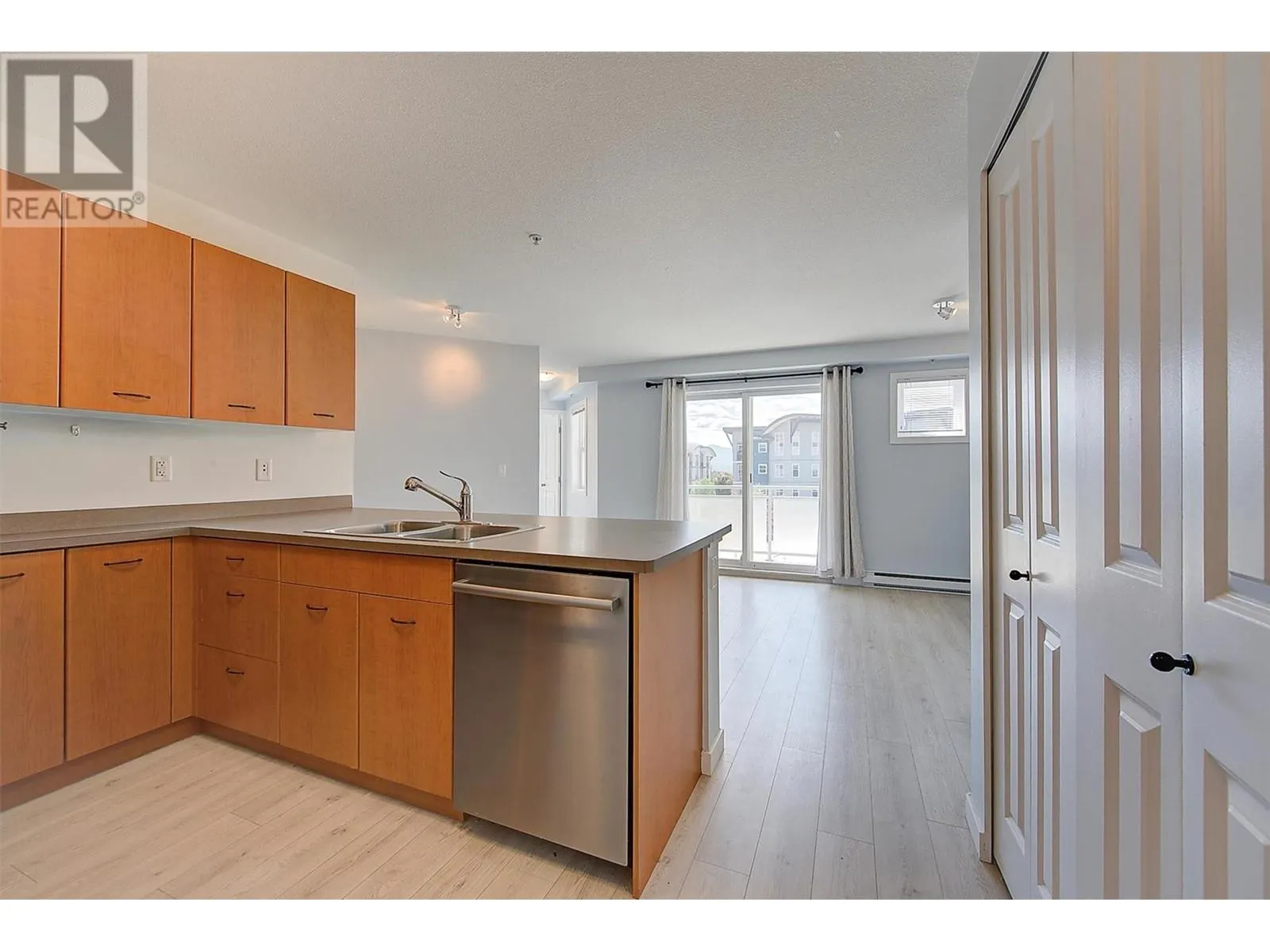 539 Yates Road Unit# 300