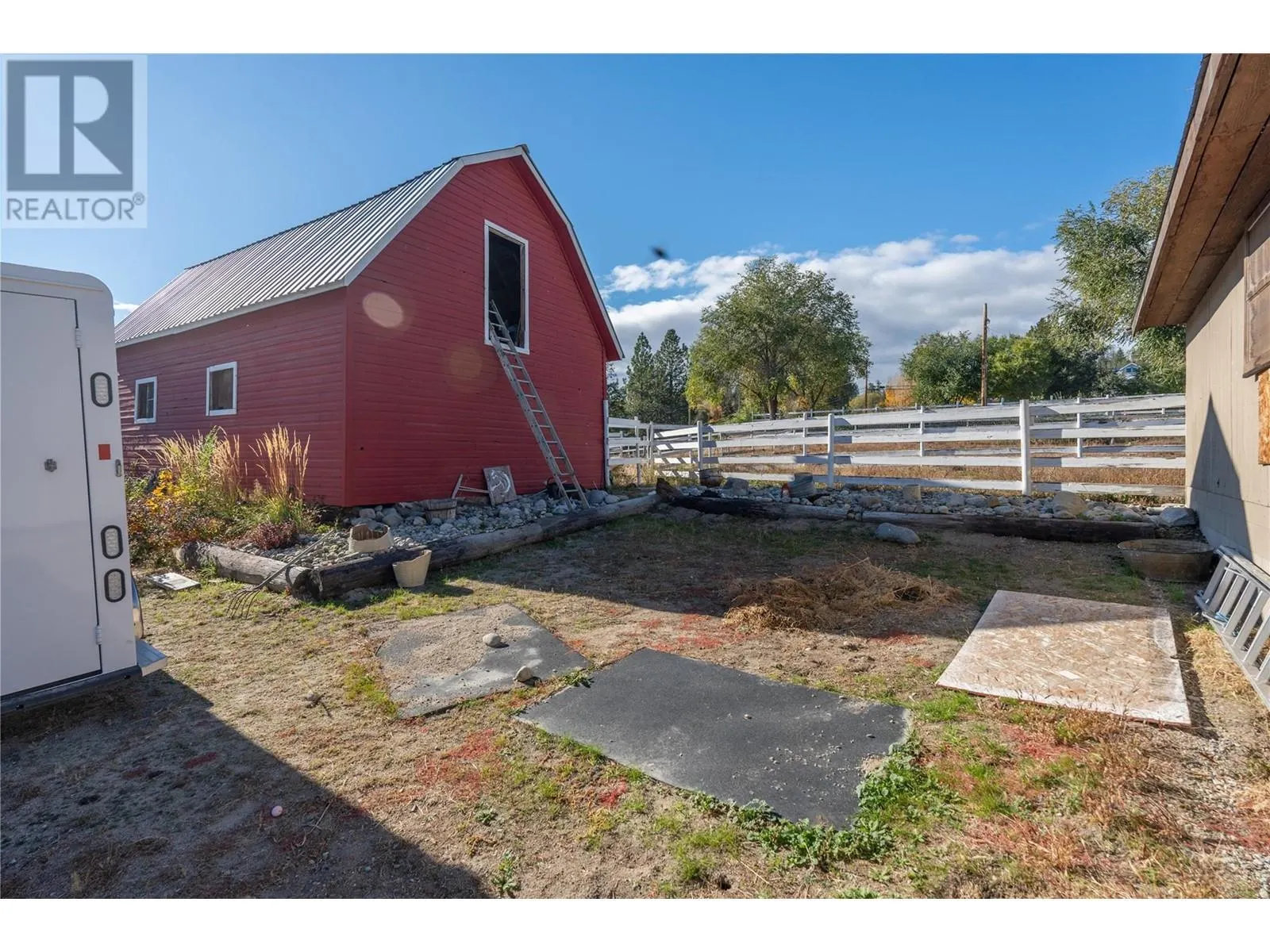 15902 Prairie Valley Road
