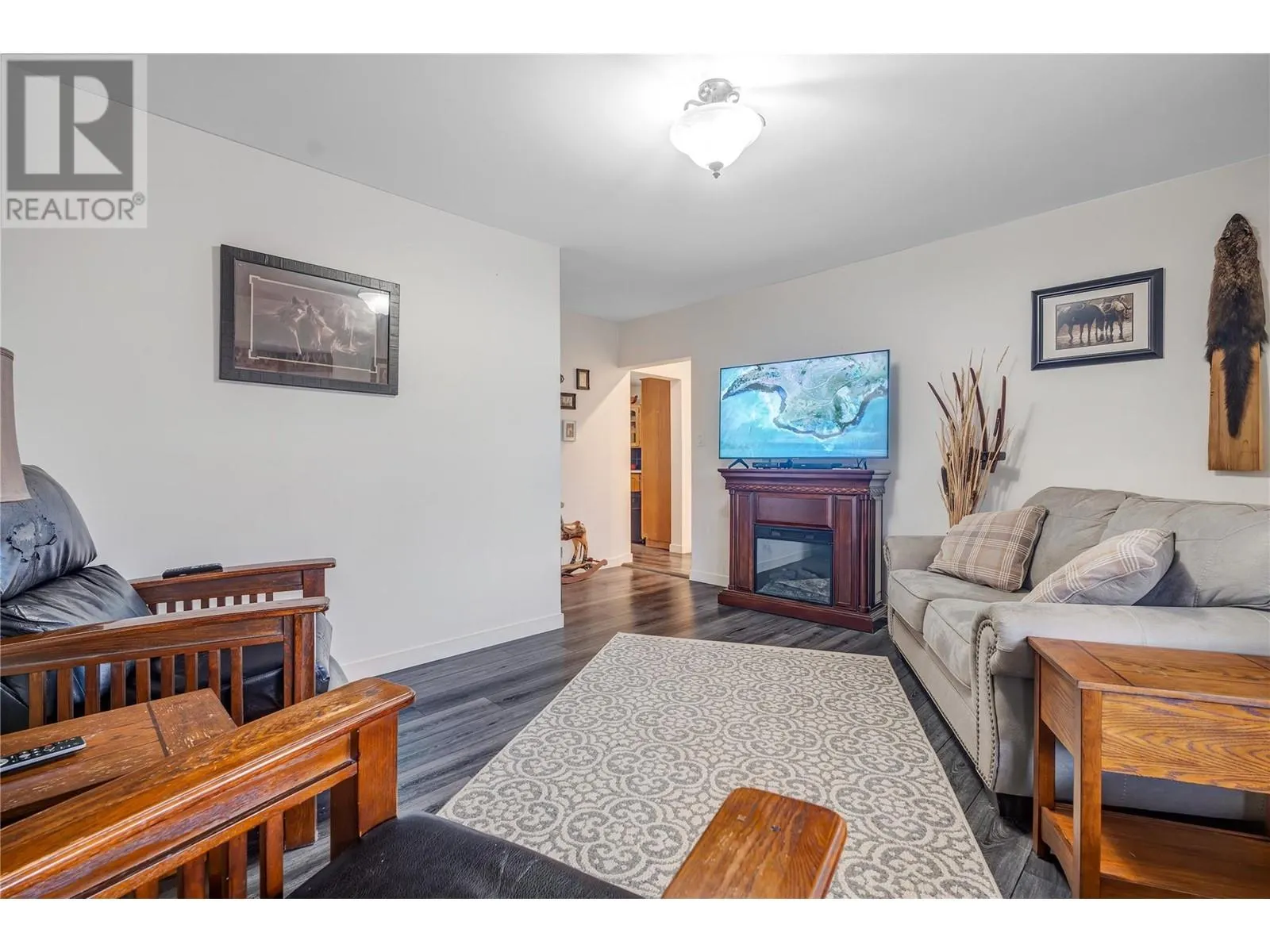 15902 Prairie Valley Road