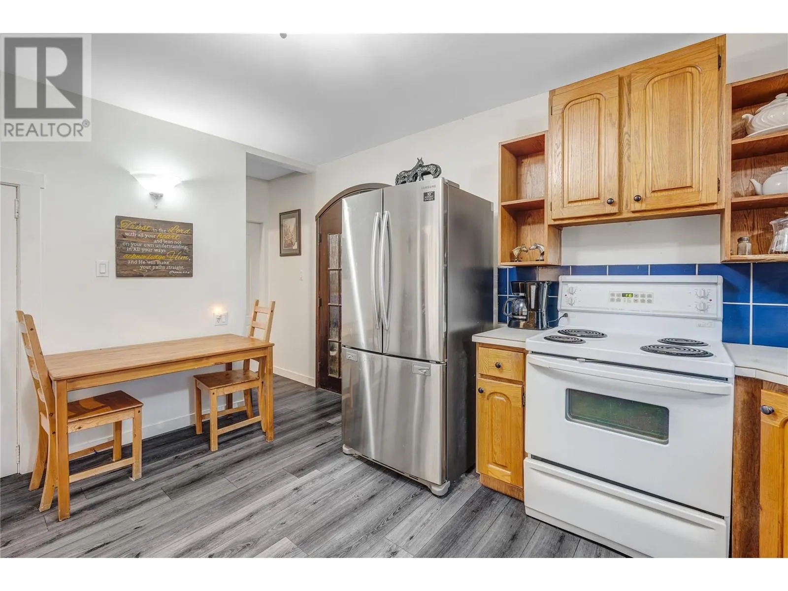 15902 Prairie Valley Road