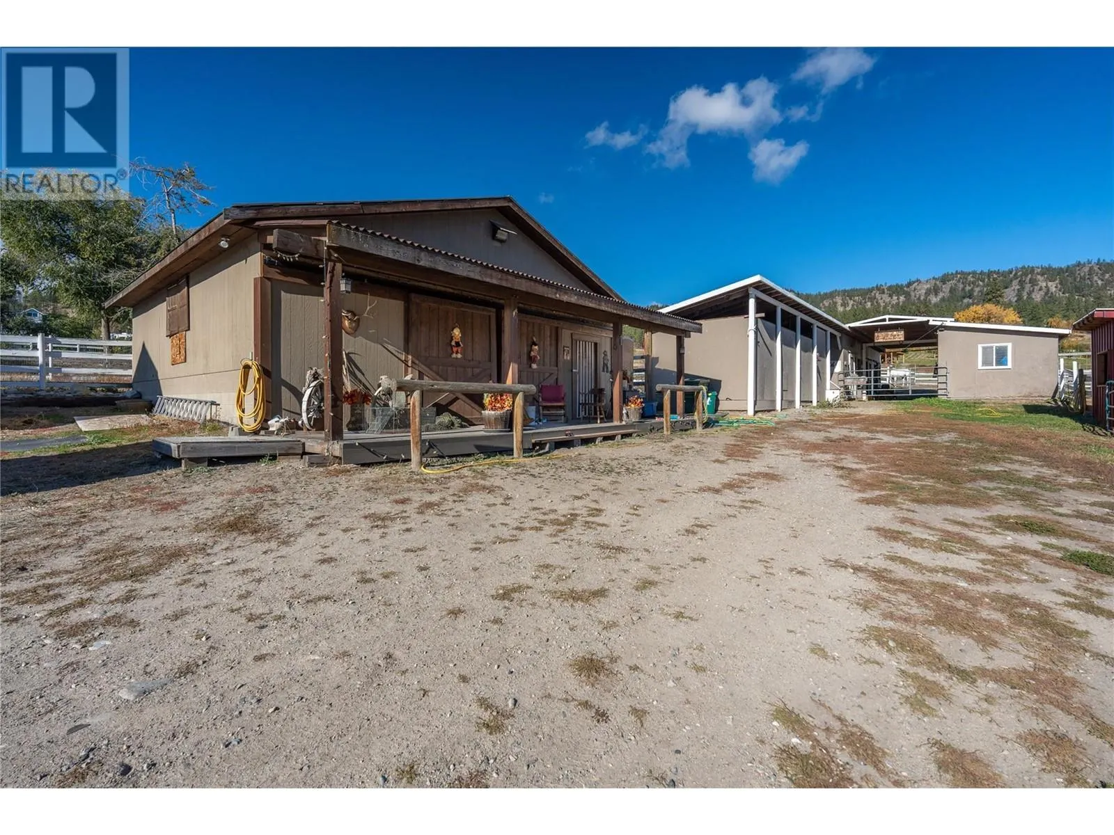 15902 Prairie Valley Road