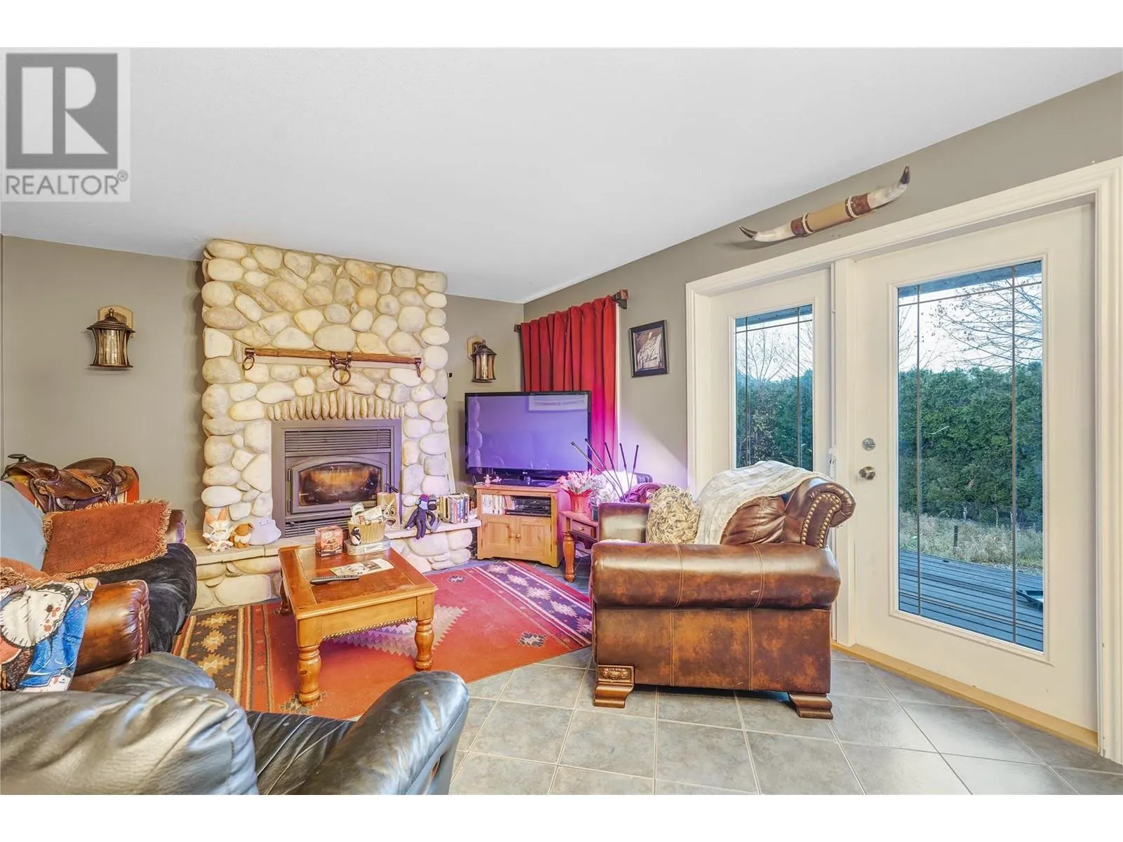 15902 Prairie Valley Road
